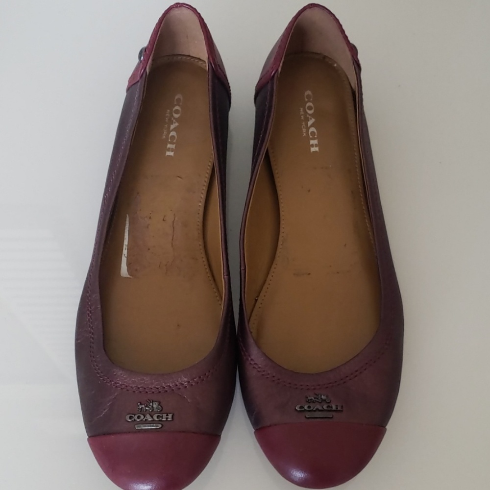 Shoes - Picture 3 of 4